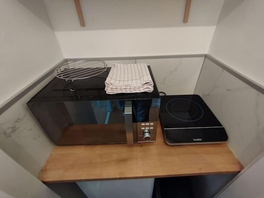 Le Ptit Nid De Louviers Tv/Fibre Daire Dış mekan fotoğraf